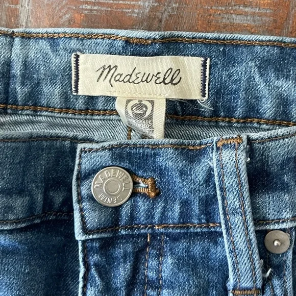 Madewell 9” inch High Rise Skinny - Picture 5 of 7